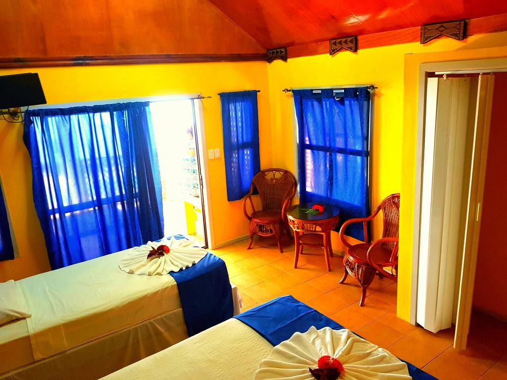 Le Uaina Beach Resort Faleapuna Zimmer foto